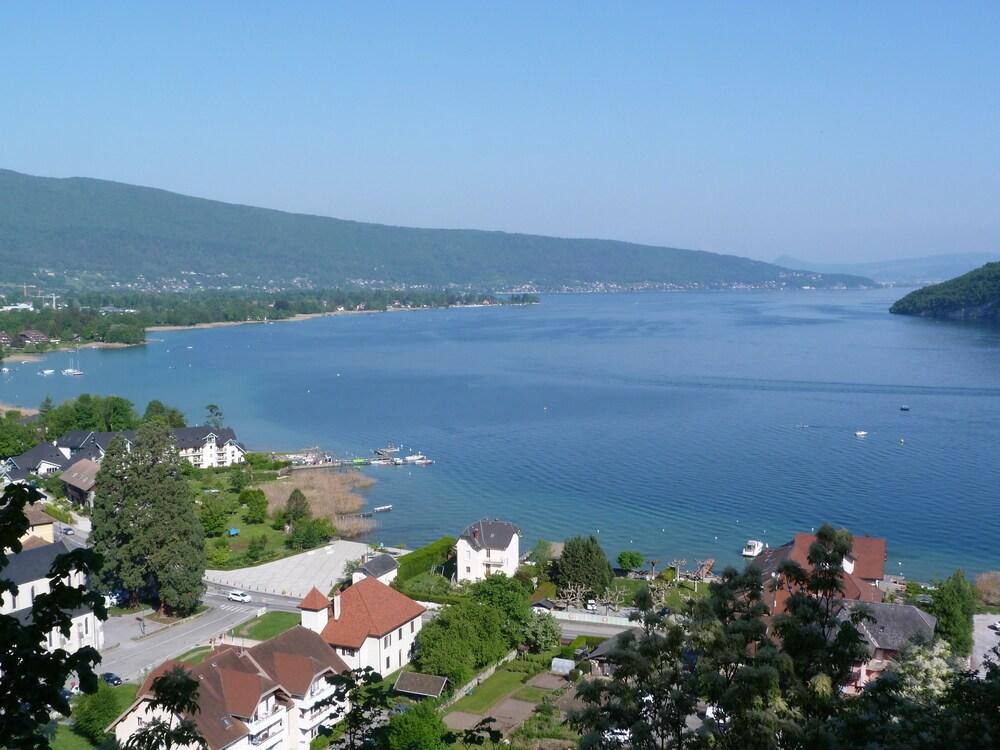 Studio Les Pieds Dans L'Eau Au Bord Du Lac D'Annecy Duingt Eksteriør bilde