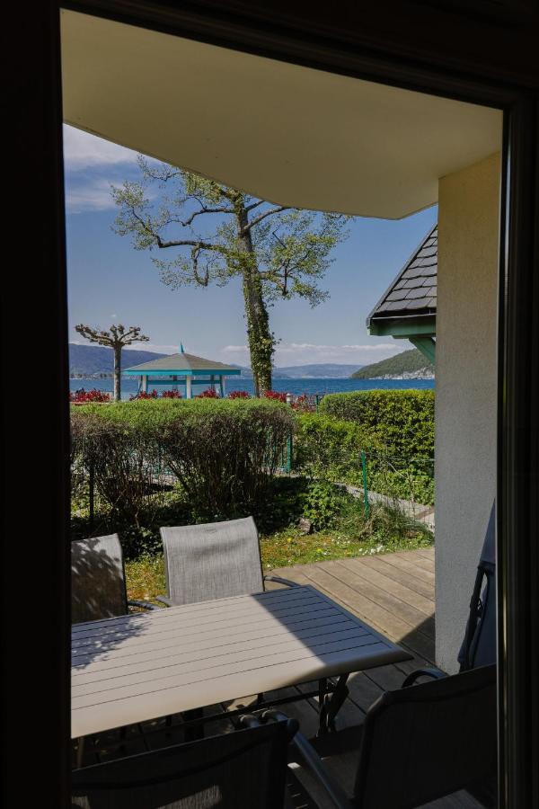 Studio Les Pieds Dans L'Eau Au Bord Du Lac D'Annecy Duingt Eksteriør bilde