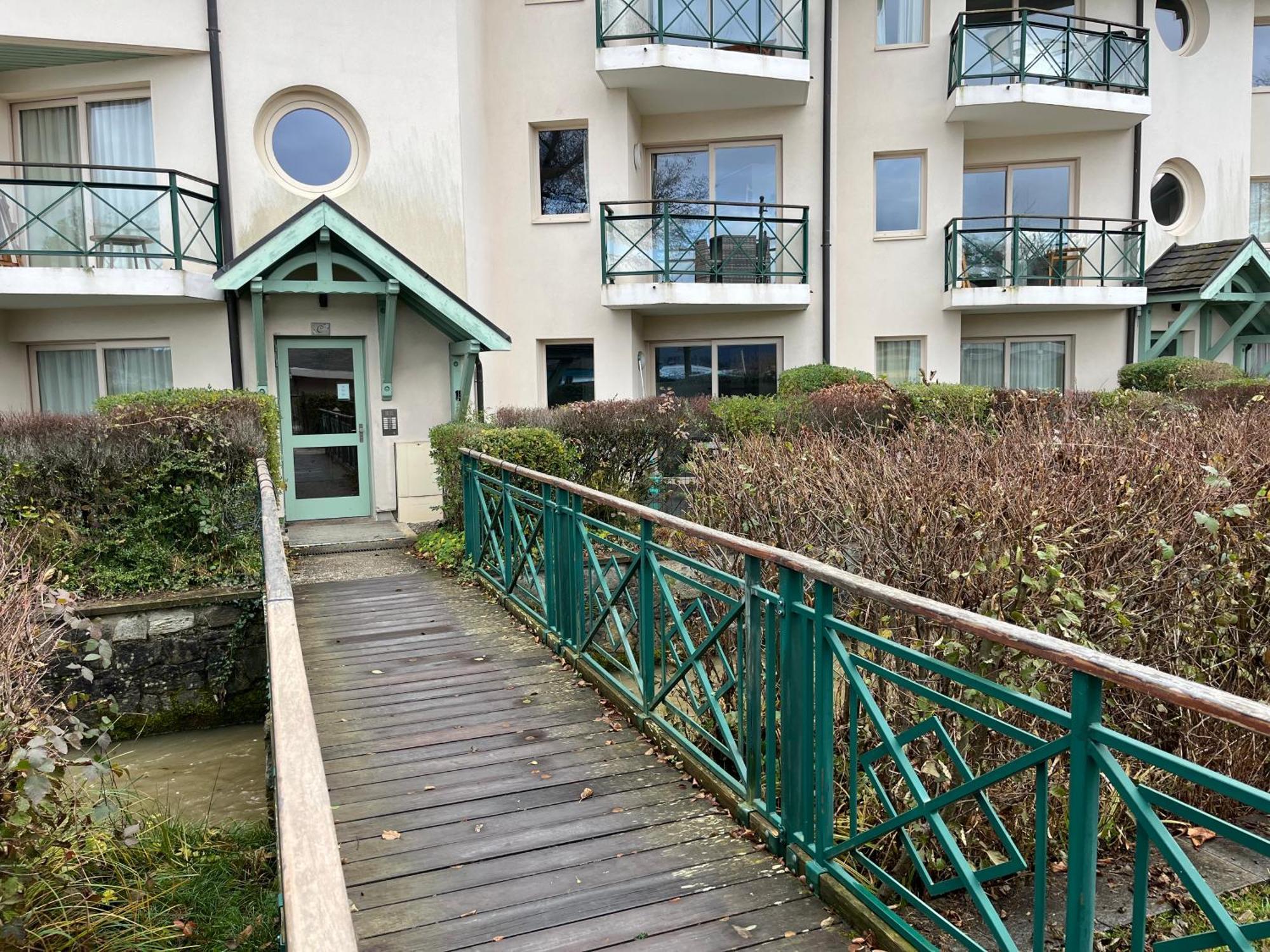 Studio Les Pieds Dans L'Eau Au Bord Du Lac D'Annecy Duingt Eksteriør bilde